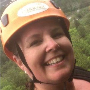 Meet your Posher, Camille